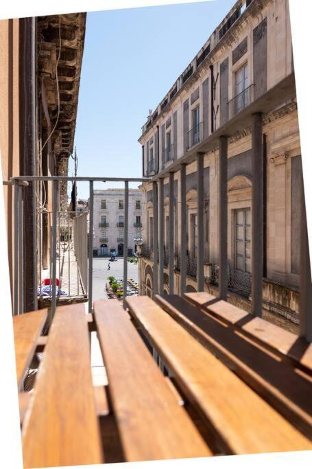 Collegiata Apartment - Catania Downtown Buitenkant foto